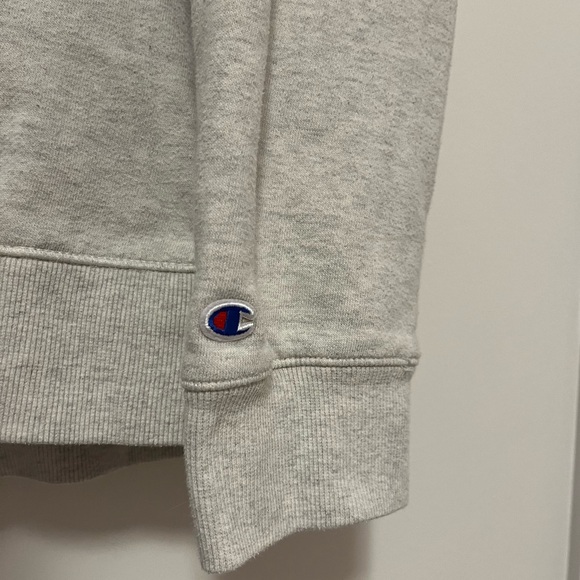 Grey Champion Pull-over - Picture 3 of 5